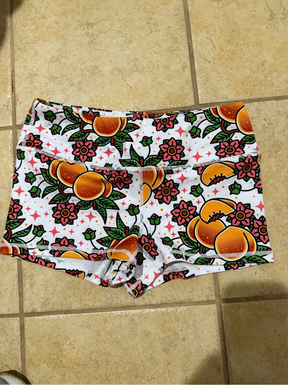 High-Rise White Peach-Print Athletic Bike Shorts